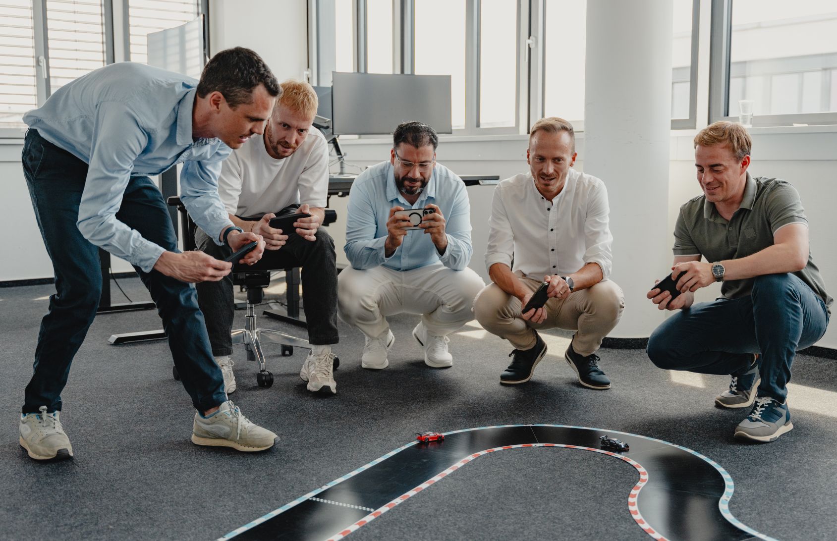 L-One team at our two locations in Darmstadt and Damascus